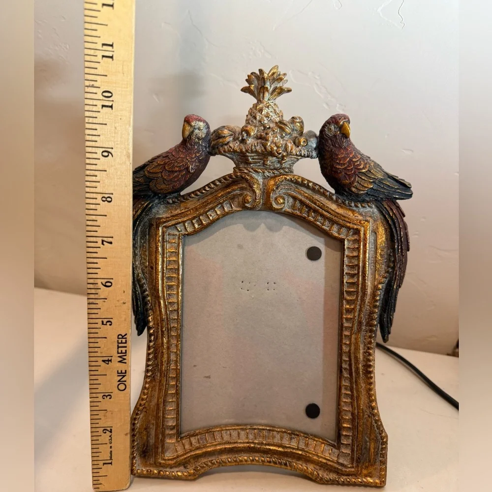 VINTAGE TROPIC OF PARADISE PARROT PHOTO FRAME W/ FRUIT BASKET 4” X 6” Hand Paint